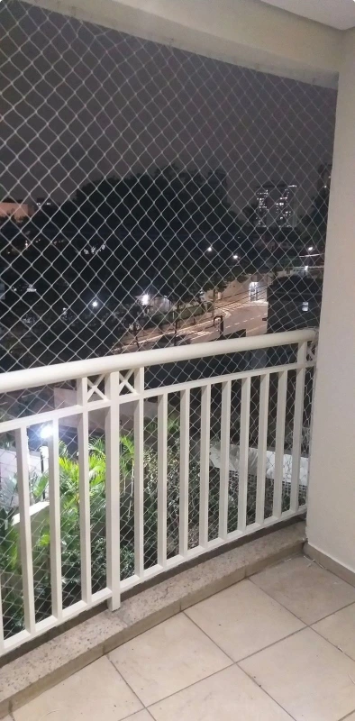 Instalação de redes de proteção para escadas no Litoral Paulista