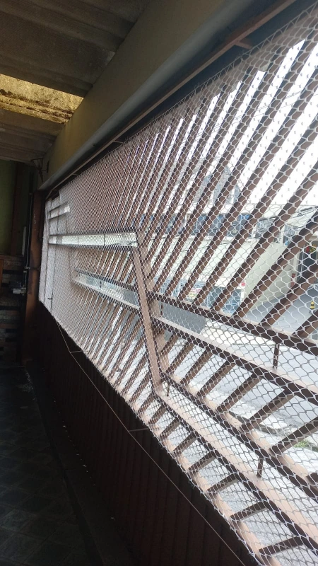 Rede anti pássaros em São Paulo