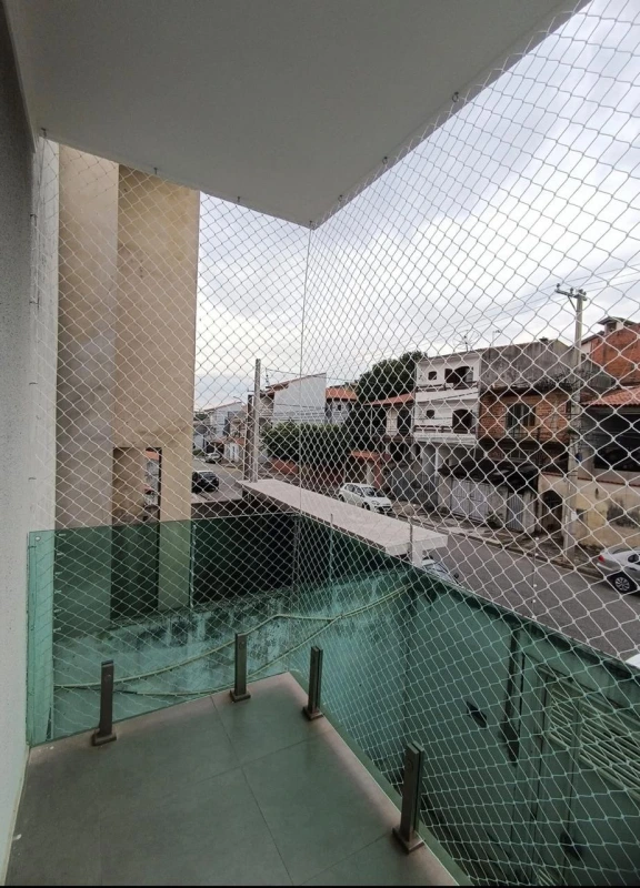 Tela de proteção de arame contra pássaros