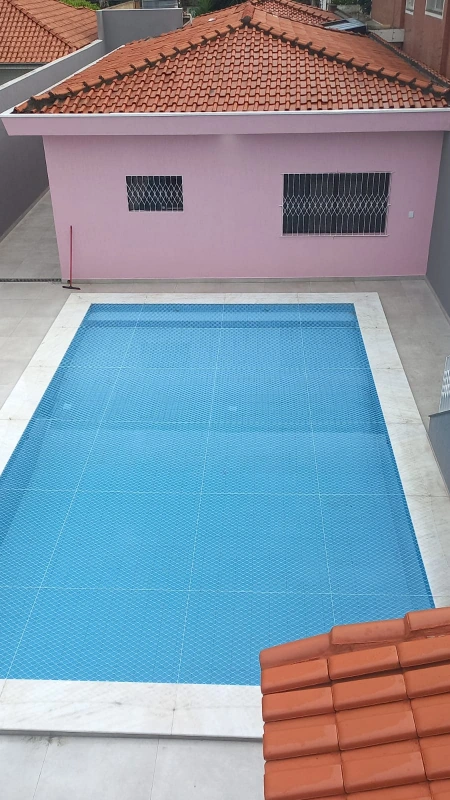Tela de proteção para piscina no Litoral Paulista